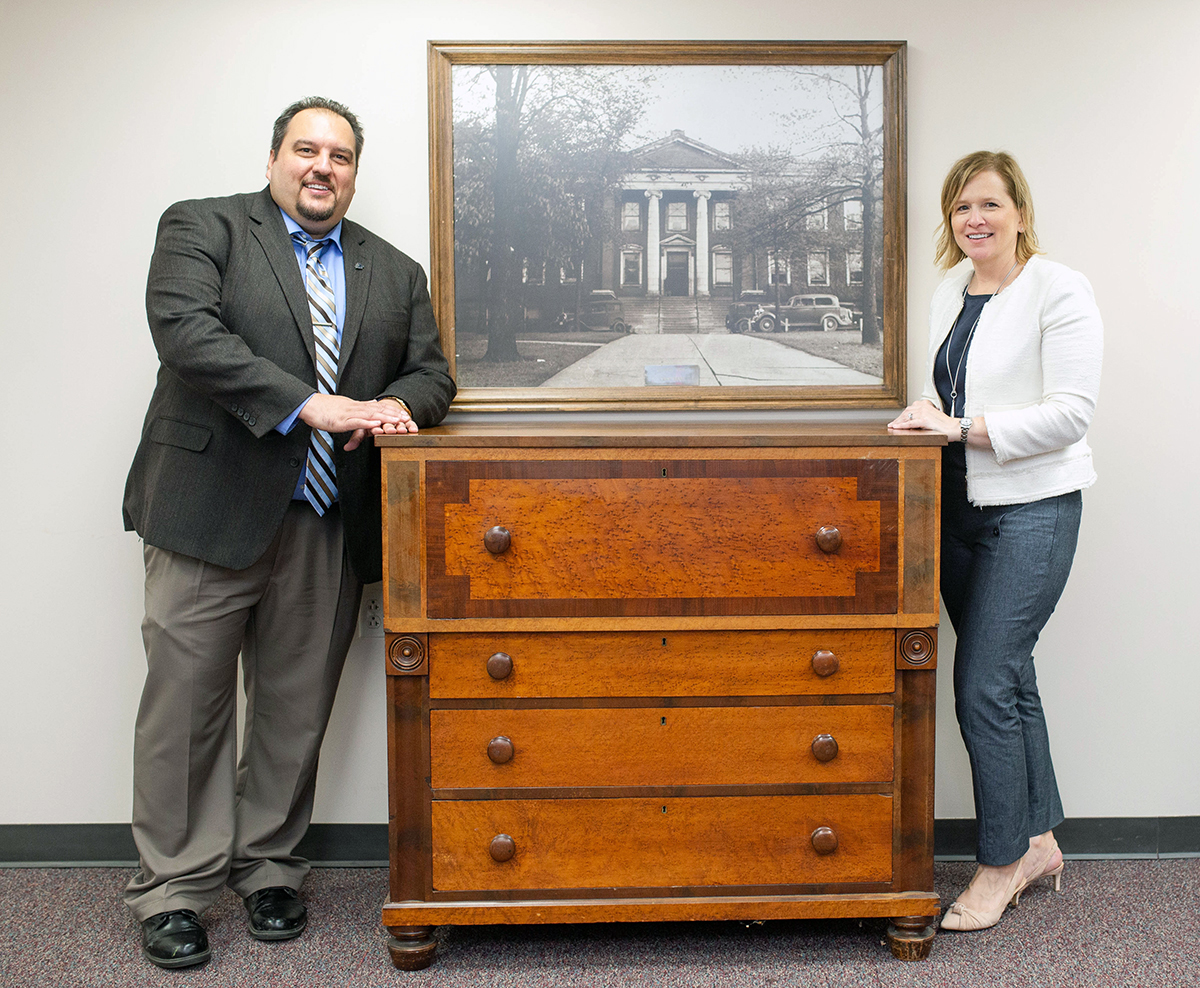 Vic and Kim with desk